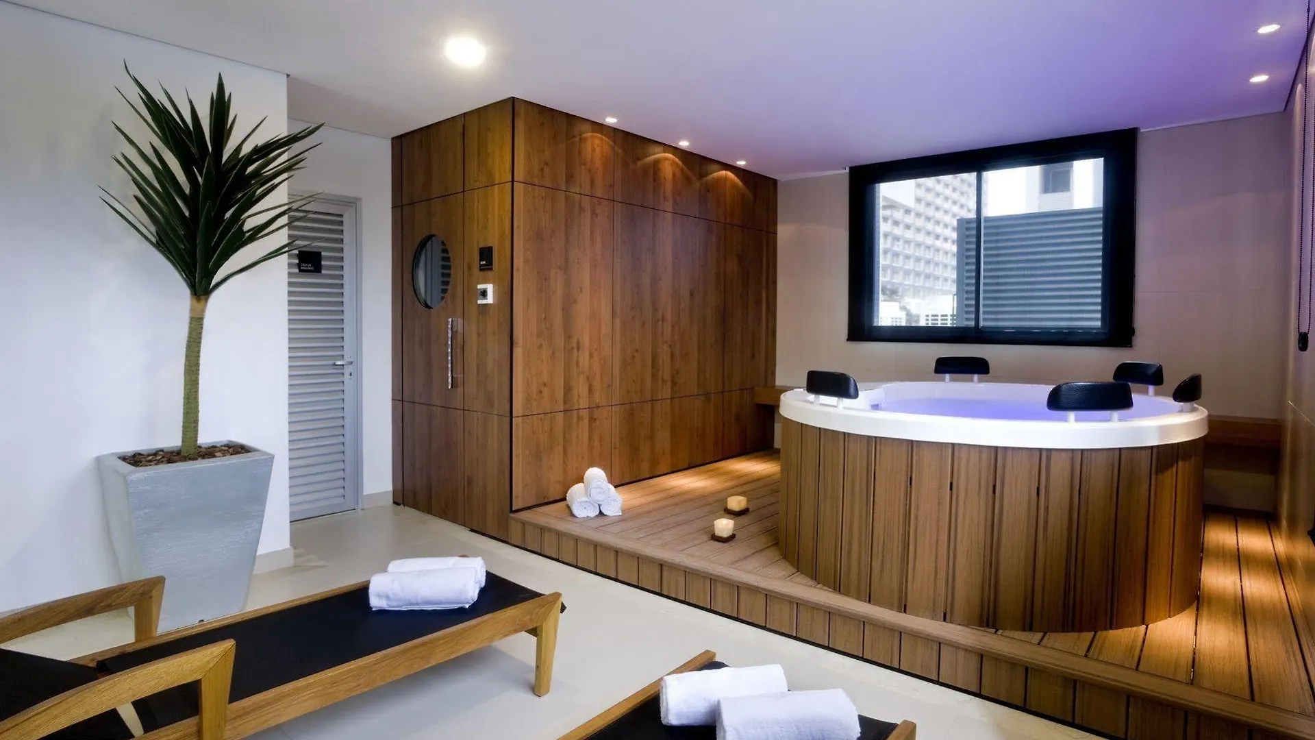 **** Hotel Intercity Brasilia Led Aguas Claras Taguatinga Brazil